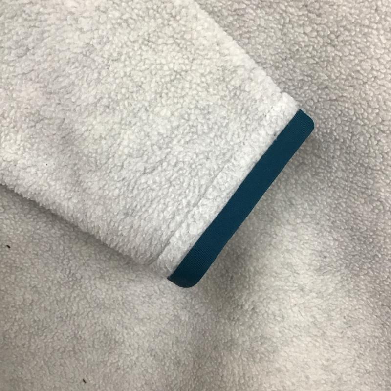 モンベル mont-bell カットソー 長袖 長袖カットソー クルーネックカットソー ロングスリーブカットソー 120cm ロゴ、文字 灰 / グレー /  ボーイズ USED 古着 中古 10119444