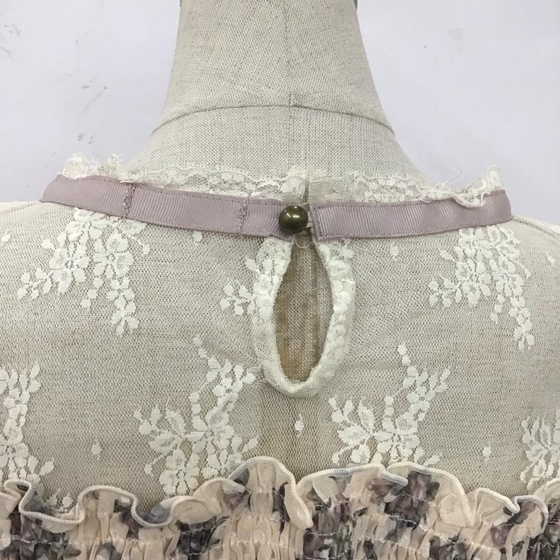 アクシーズファム axes femme カットソー 半袖 半袖カットソー 花柄シャツカットソー フレアカットソー M 総柄 X 花柄 マルチカラー / マルチカラー /  レディース USED 古着 中古 10107718
