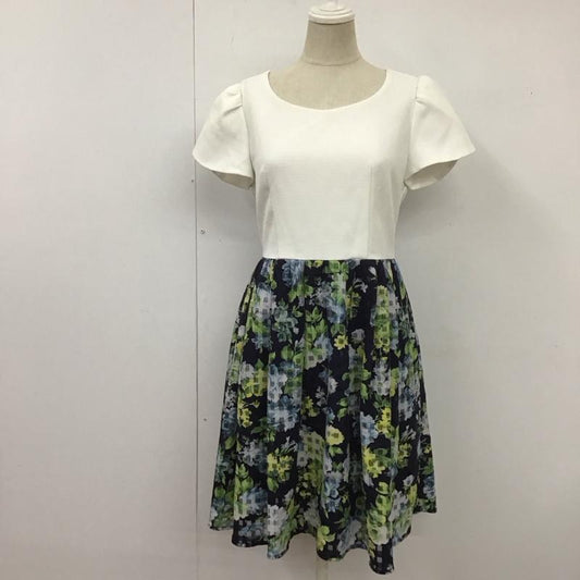 セシルマクビー CECIL McBEE ワンピース ひざ丈スカート 半袖 M 花柄 白 / ホワイト / X 紺 / ネイビー /  レディース USED 古着 中古 10113858