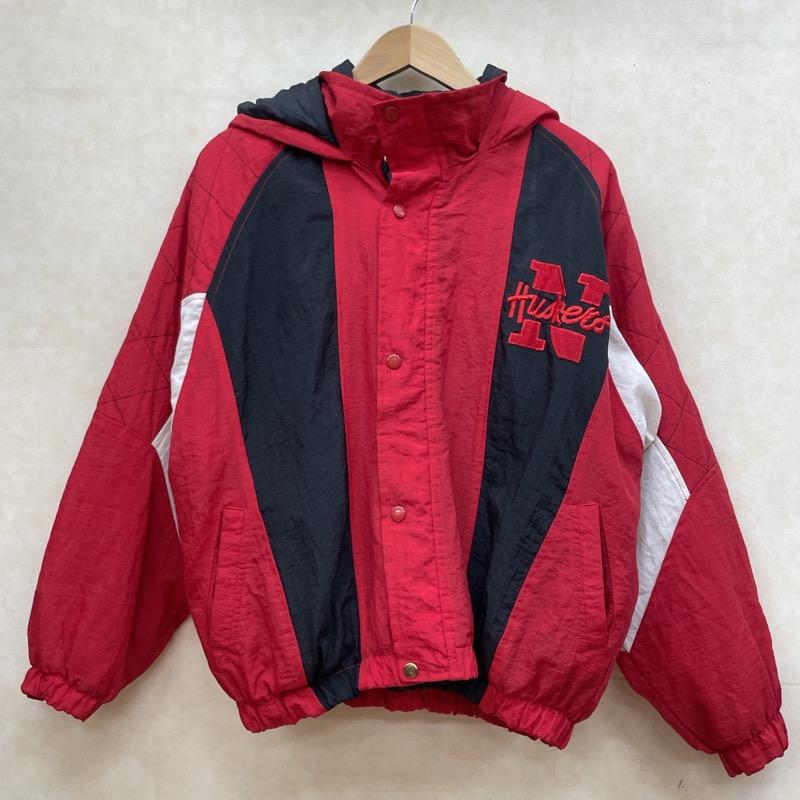 スターター STARTER ジャケット、上着 ジャンパー、ブルゾン Nebraska Huskers ネブラスカ ハスカーズ パデッドジャケット - 赤 / レッド / red メンズ USED 古着 中古 50094513
