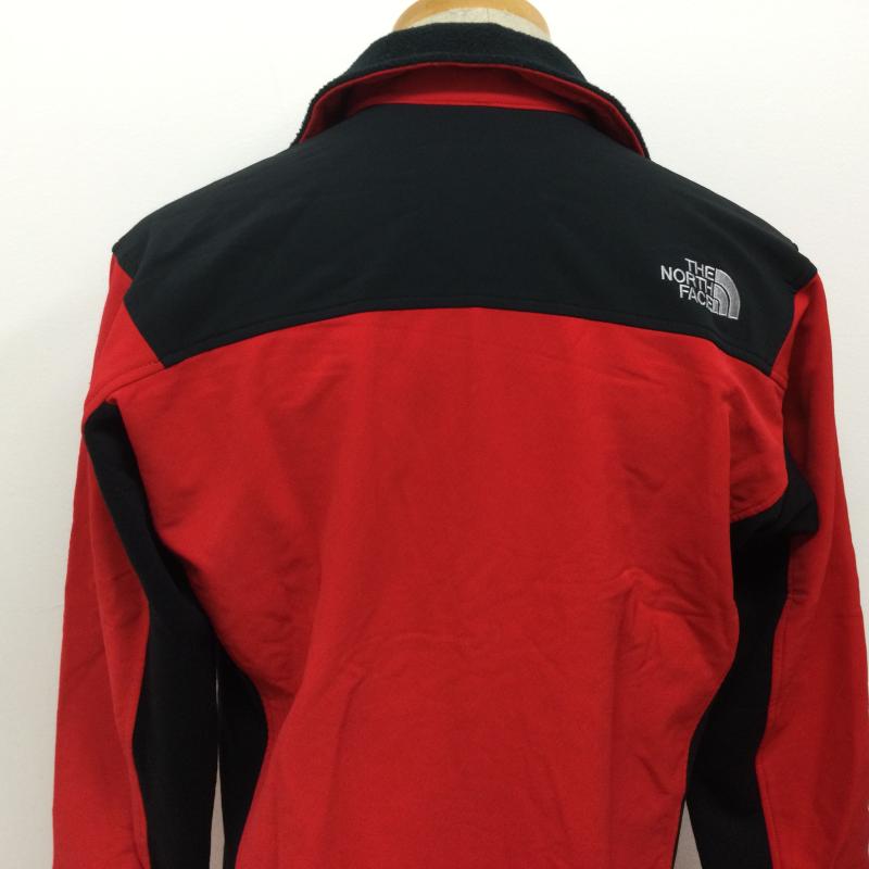 ザノースフェイス THE NORTH FACE ジャケット、上着 ジャンパー、ブルゾン NP21202 Alpine Softshell Jacket SUMMIT SERIES アルパイン ソフトシェルジャケット M 無地 X ロゴ、文字 赤 / レッド / red X 黒 / ブラック / black メンズ USED 古着 中古 50097561