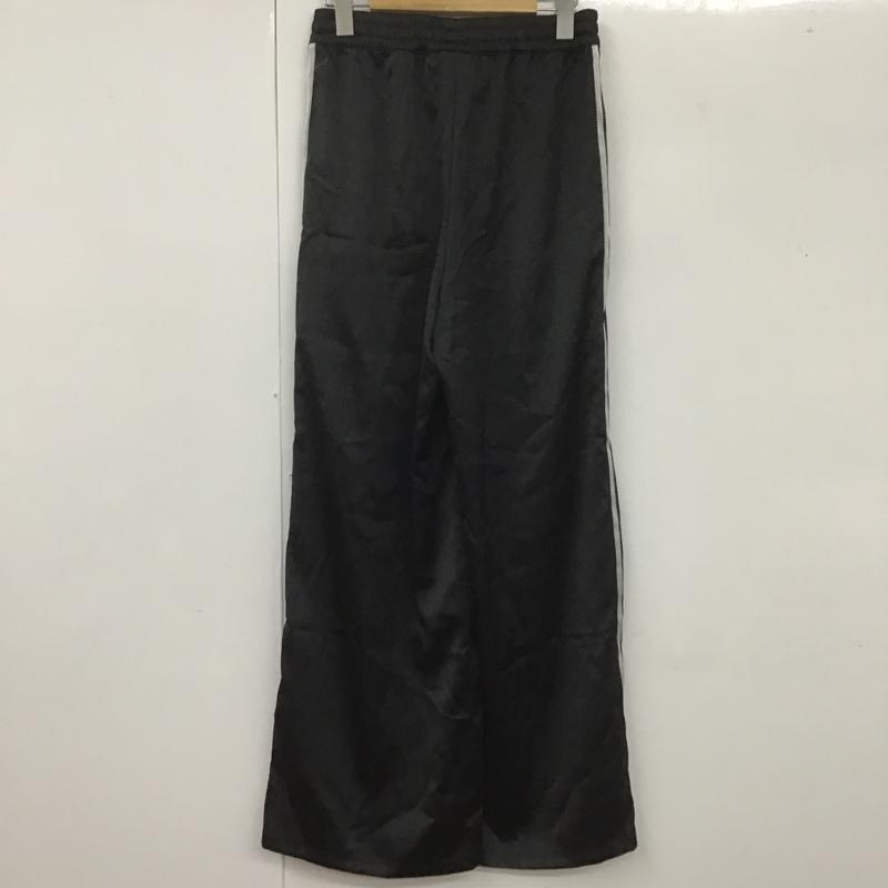 アディダス adidas パンツ ワークパンツ、ペインターパンツ h37822 アディカラークラシックスサテンパンツ ジャージ ワイドパンツ L ロゴ、文字 黒 / ブラック /  レディース USED 古着 中古 10106220