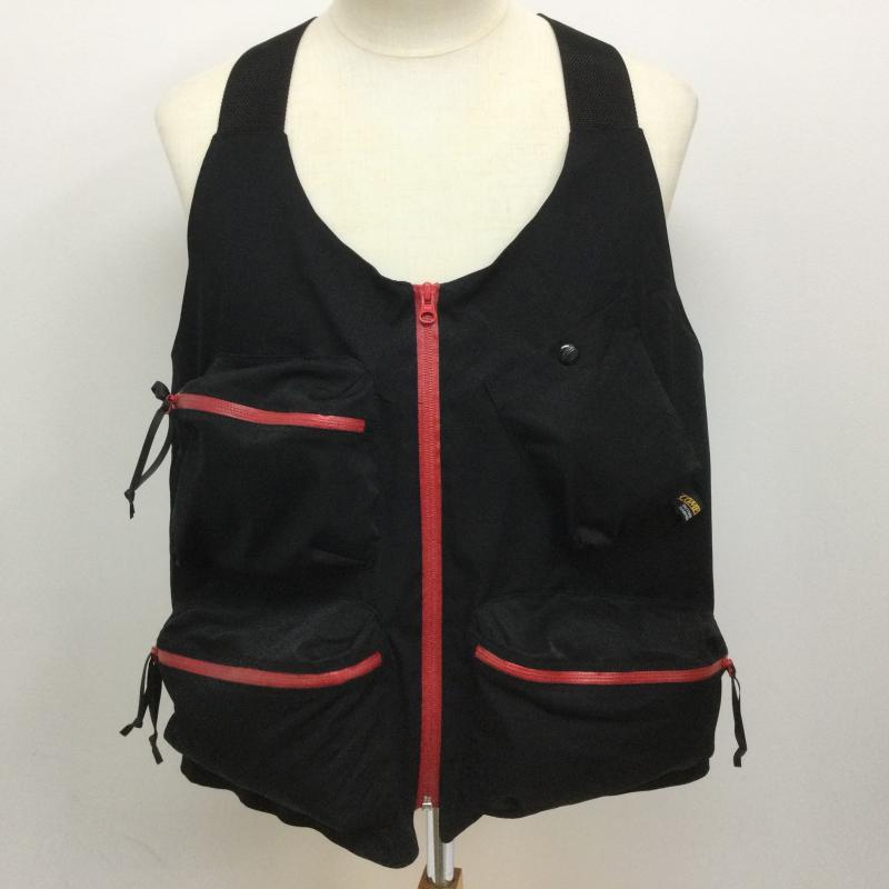 コムフィアウトドアガーメント COMFY OUTDOOR GARMENT ベスト ベスト CMF1901-V01C HUNTISH VEST ハンティシュ ベスト ハンティング＆フィッシィングベスト L 無地 黒 / ブラック / black X 赤 / レッド / red メンズ USED 古着 中古 50104594