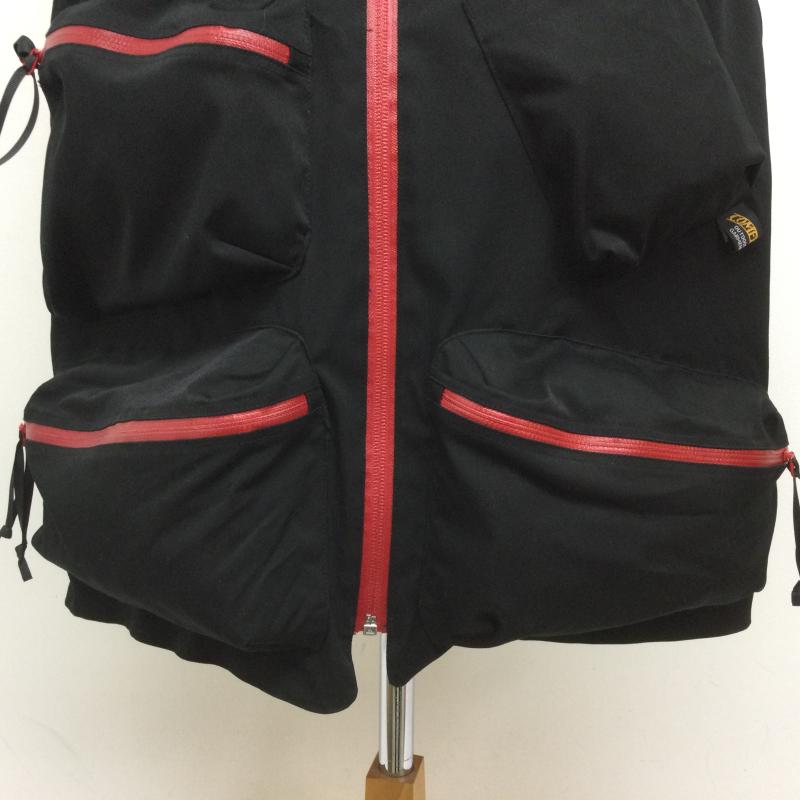 コムフィアウトドアガーメント COMFY OUTDOOR GARMENT ベスト ベスト CMF1901-V01C HUNTISH VEST ハンティシュ ベスト ハンティング＆フィッシィングベスト L 無地 黒 / ブラック / black X 赤 / レッド / red メンズ USED 古着 中古 50104594