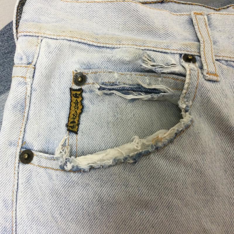 アルマーニ ジーンズ ARMANI JEANS パンツ デニム、ジーンズ イタリア製 イーグルバッチ ビンテージ ジーンズ  90s デニムパンツ 31インチ 無地 インディゴ / インディゴ / Indigo メンズ USED 古着 中古 50105108