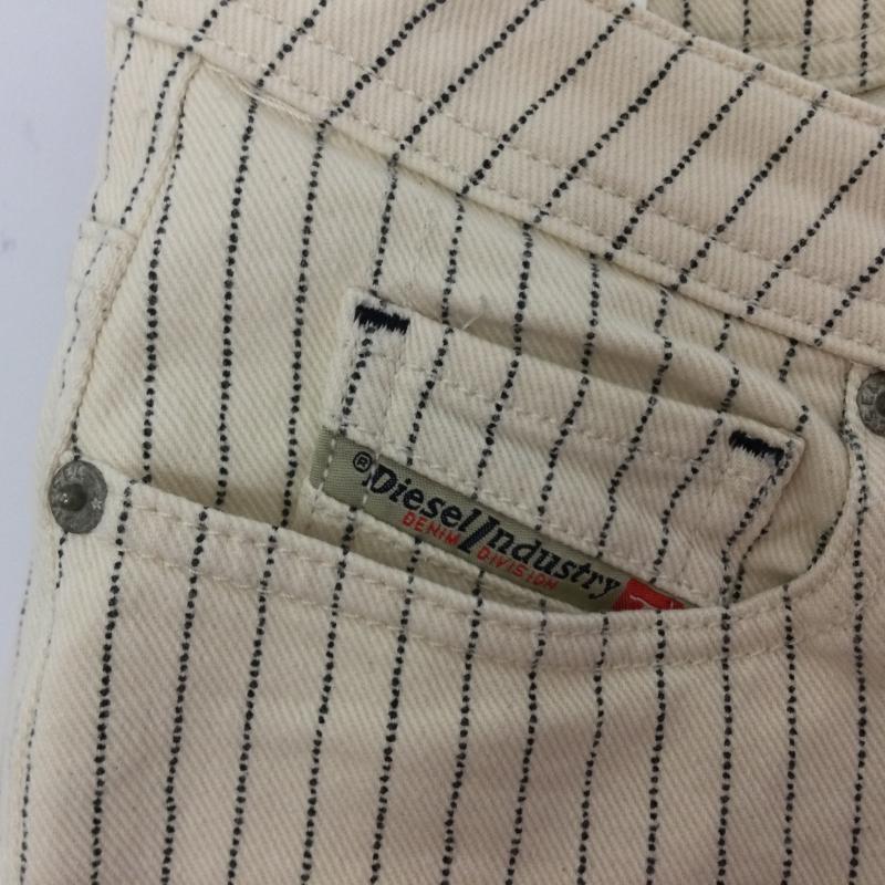 ディーゼル DIESEL パンツ デニム、ジーンズ Riyyo-Work LOW WAIST STRAIGHT ウォバッシュストライプ ワークデニムパンツ バックシンチ サイズ25 XS ストライプ アイボリー / アイボリー / X 灰 / グレー / gray レディース USED 古着 中古 50108453