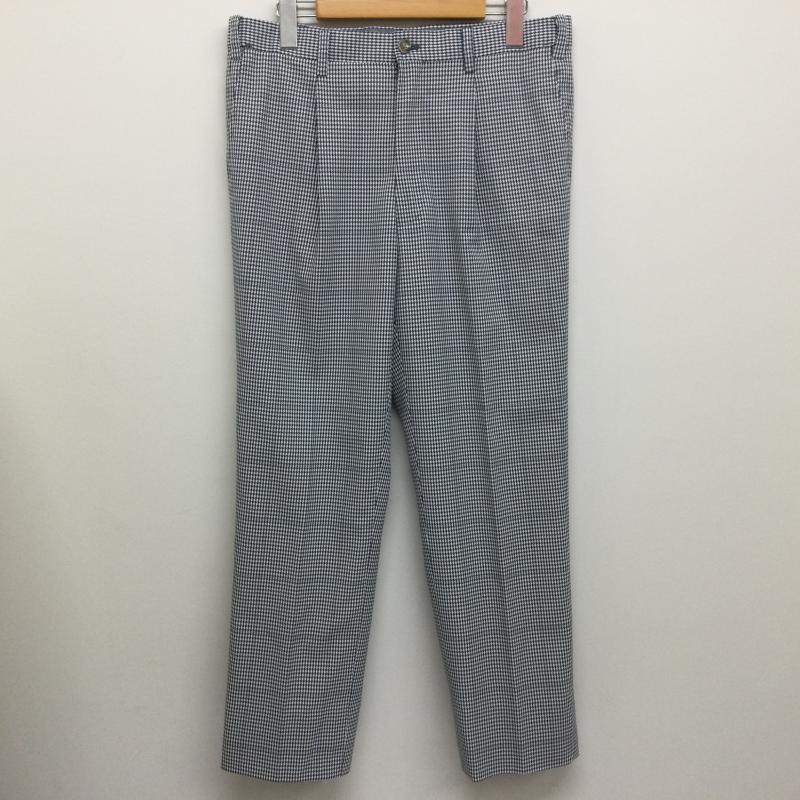 マンシングウェア Munsingwear パンツ スラックス SG8222 千鳥チェック ワンタック ゴルフパンツ サイズ表記82センチ L 千鳥格子 X チェック 白 / ホワイト / white X 紺 / ネイビー / navy メンズ USED 古着 中古 50108909