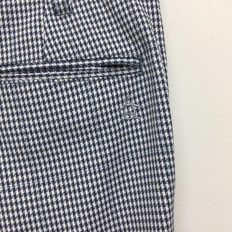 マンシングウェア Munsingwear パンツ スラックス SG8222 千鳥チェック ワンタック ゴルフパンツ サイズ表記82センチ L 千鳥格子 X チェック 白 / ホワイト / white X 紺 / ネイビー / navy メンズ USED 古着 中古 50108909