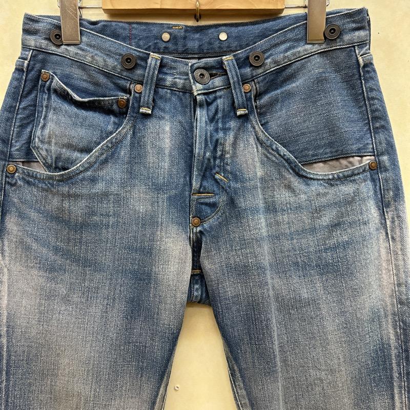リーバイスレッド Levi s RED パンツ デニム、ジーンズ 2007年 03021-0002 スリム テーパード ユーズド加工 デニム 30インチ メンズ USED 古着 中古 50110048