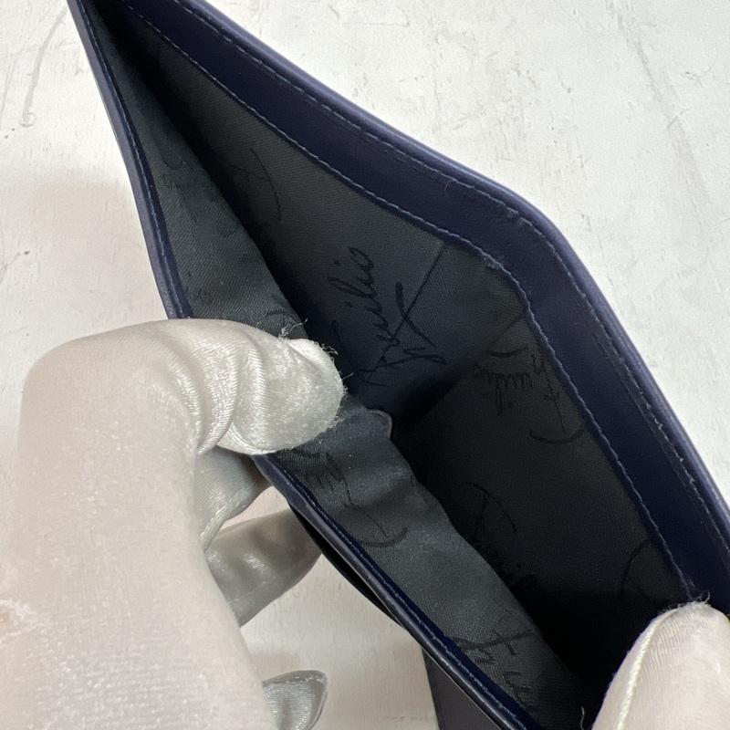 エミリオプッチ EMILIO PUCCI 財布 二つ折り 牛革 レザー ウォレット - 紺 / ネイビー / navy メンズ USED 古着 中古 50110311