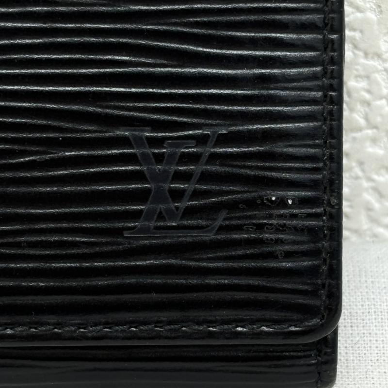 ルイヴィトン LOUIS VUITTON キーケース キーケース Ｍ63822 CA0925刻印 エピ ミュルティクレ4 4連 - 黒 / ブラック / black メンズ USED 古着 中古 50110508