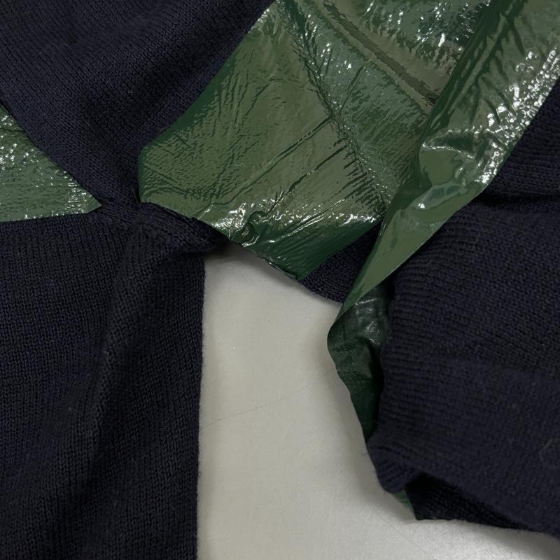 トーガ TOGA ニット、セーター 長袖 TA41-XN029 テープデザイン 肩パット入り クルーネック 1 紺 / ネイビー / navy X 緑 / グリーン / green レディース USED 古着 中古 50111155