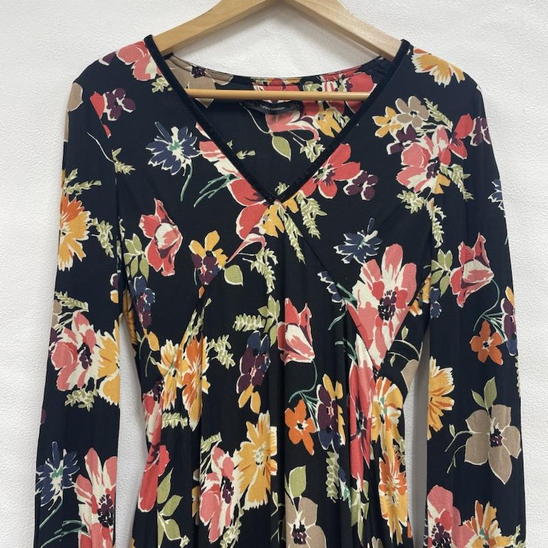 ザラ ZARA ワンピース ロングスカート ZARA 花柄 フラワー ロングワンピース マキシ丈 S S ロゴ、文字 X 花柄 黒 / ブラック / black X マルチカラー / マルチカラー / multicolor レディース USED 古着 中古 50111178