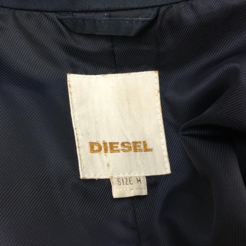 ディーゼル DIESEL ジャケット、上着 ジャケット、ブレザー ラペルライン入り 2ッボタン シングル テーラードジャケット サイドベント 総裏仕立て コットンライク 表面艶あり M ストライプ X 無地 紺 / ネイビー / navy X 白 / ホワイト / white X 赤 / レッド / red メンズ USED 古着 中古 50113261