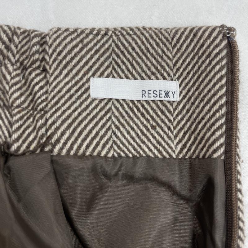 リゼクシー RESEXXY スカート ロングスカート 152240802701-01 ヘリンボーンスリットロング FREE 茶 / ブラウン / brown レディース USED 古着 中古 50113306