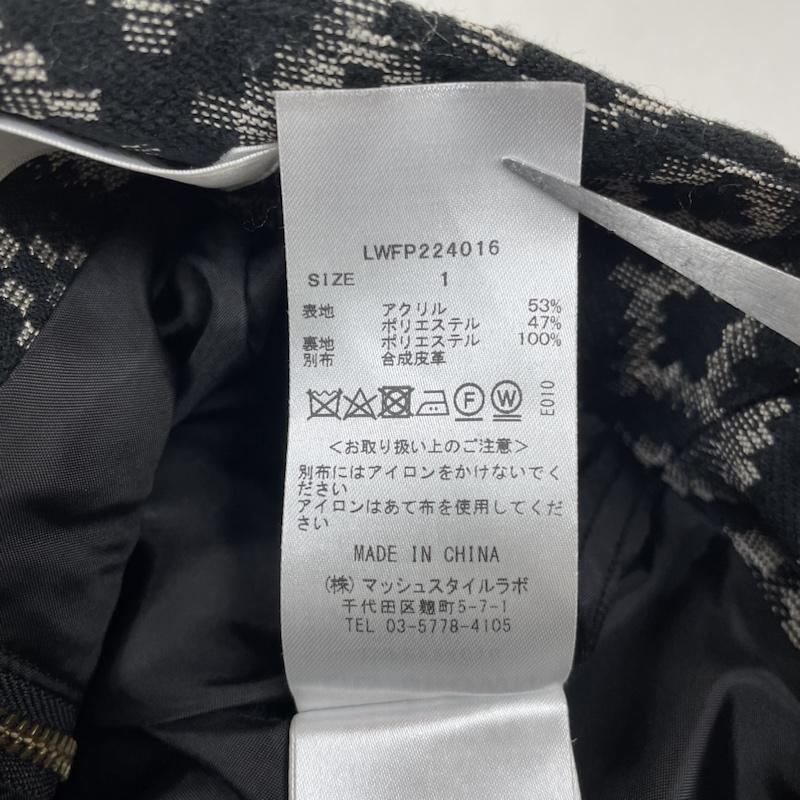 リリー ブラウン Lily Brown パンツ ショートパンツ パイピングパイスカート ショーパン ジャガード 総柄 ミニ丈 タイト LWFP224016 1 総柄 X 刺繍 黒 / ブラック / black レディース USED 古着 中古 50113769