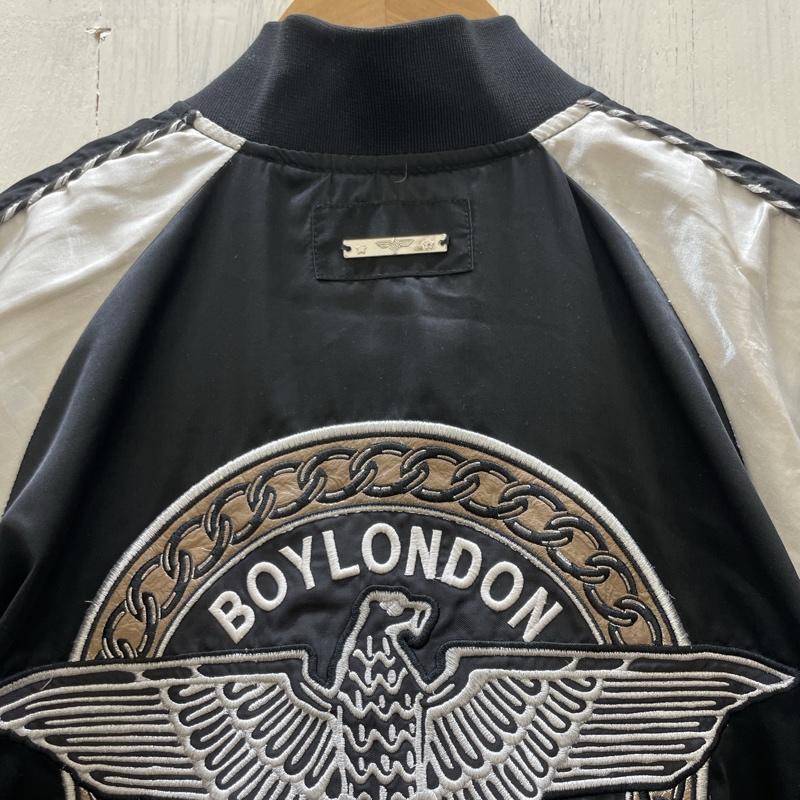 ボーイロンドン BOY LONDON ジャケット、上着 ジャンパー、ブルゾン B71JP06U 17SS スパンコール イーグル 刺繍 スカジャン S 黒 / ブラック / black X 銀 / シルバー / silver color メンズ USED 古着 中古 50117654