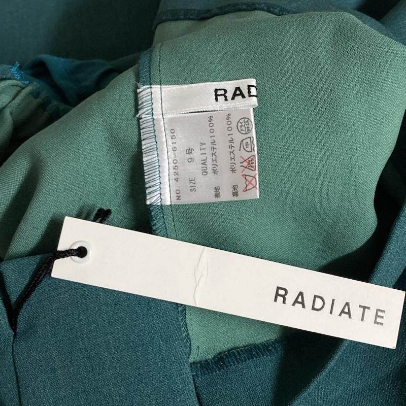 ラディエイト Radiate セットアップ セットアップ RADIATE バックオープンカットソー ベアオールインワン セットアップ 4250-6150 9号 無地 緑 / グリーン / green レディース USED 古着 中古 50118994