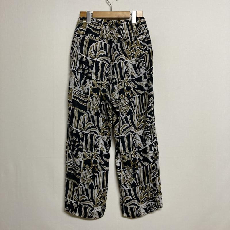 トゥデイフル TODAYFUL ボトムス ボトムス TODAYFUL パッチワークパターントラウザーズ ワイドパンツ 12120706 36 総柄 黒 / ブラック / black レディース USED 古着 中古 50120440