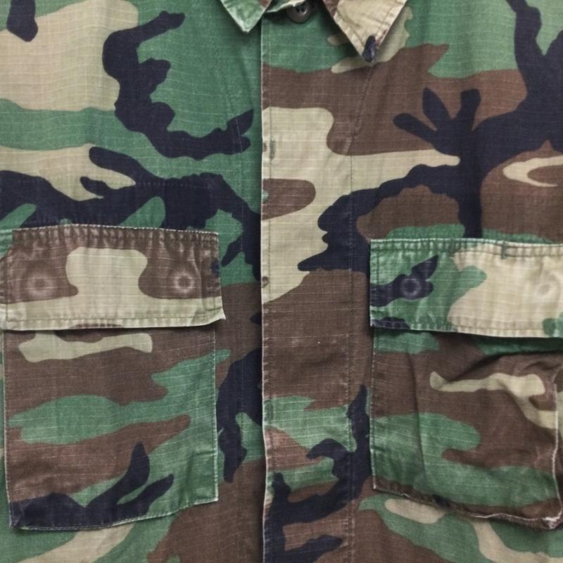 古着 USED ジャケット、上着 ジャンパー、ブルゾン US.ARMY ミリタリー ジャケト M オリーブグリーン / オリーブグリーン / メンズ USED 古着 中古 50120933