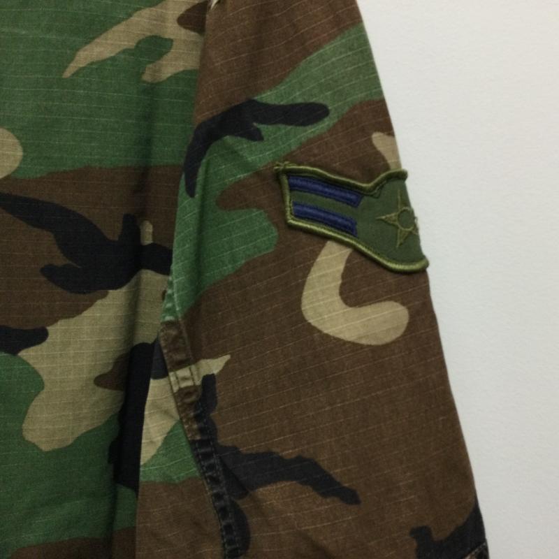 古着 USED ジャケット、上着 ジャンパー、ブルゾン US.ARMY ミリタリー ジャケト M オリーブグリーン / オリーブグリーン / メンズ USED 古着 中古 50120933