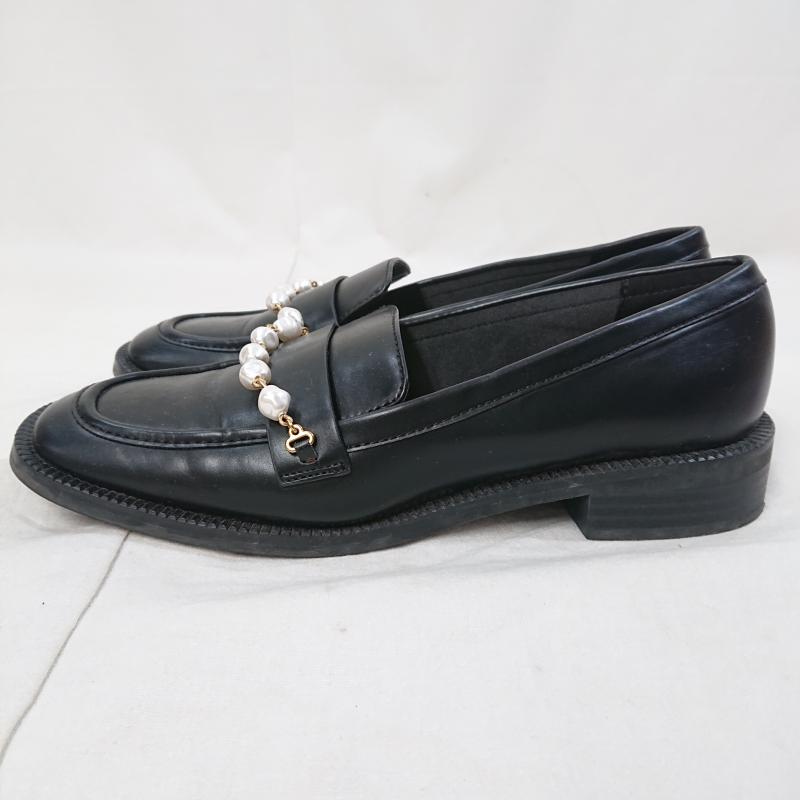 チャールズアンドキース charles&keith ローファー ローファー CHARLES＆KEITH チャールズアンドキース ビーズド ペニーローファー Beaded Penny Loafers - 無地 黒 / ブラック / black レディース USED 古着 中古 50121094