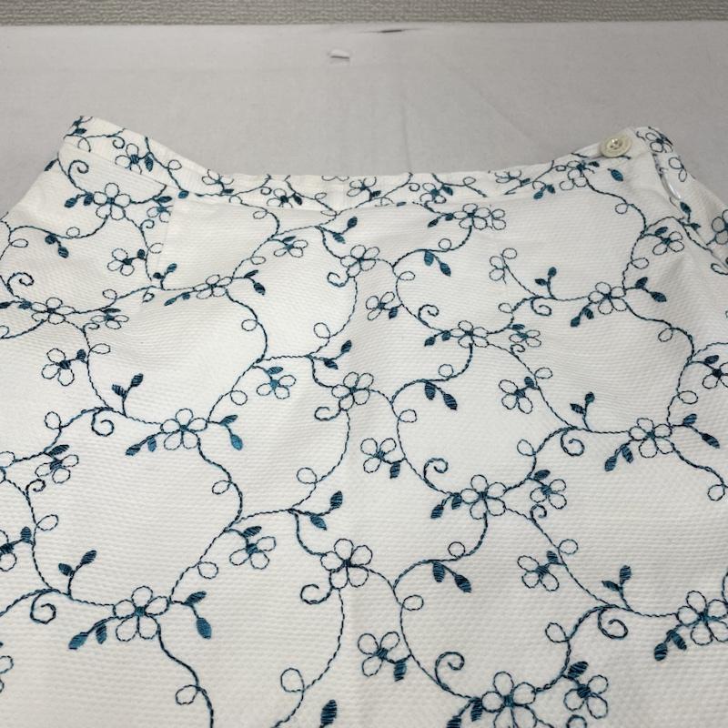 バーバリーズ BURBERRYS スカート ひざ丈スカート Burberrys BLUE LABEL 総柄 花柄 刺繍 台形 スカート ひざ丈 タイト 38 刺繍 X 花柄 X 総柄 白 / ホワイト / white レディース USED 古着 中古 50121429