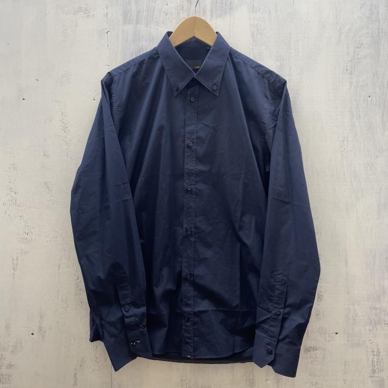 フェンディ FENDI シャツ、ブラウス 長袖 FS0354 HMH PR12-11-4588 ボタンダウン L/S SHIRTS ロングスリーブ 40 紺 / ネイビー / navy メンズ USED 古着 中古 50121814