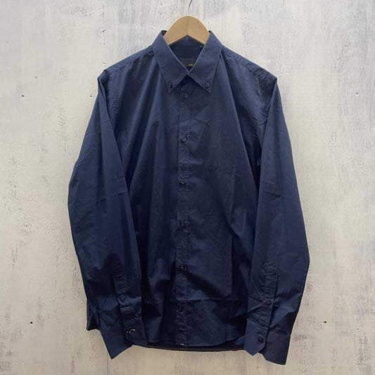 フェンディ FENDI シャツ、ブラウス 長袖 FS0354 HMH PR12-11-4588 ボタンダウン L/S SHIRTS ロングスリーブ 40 紺 / ネイビー / navy メンズ USED 古着 中古 50121814