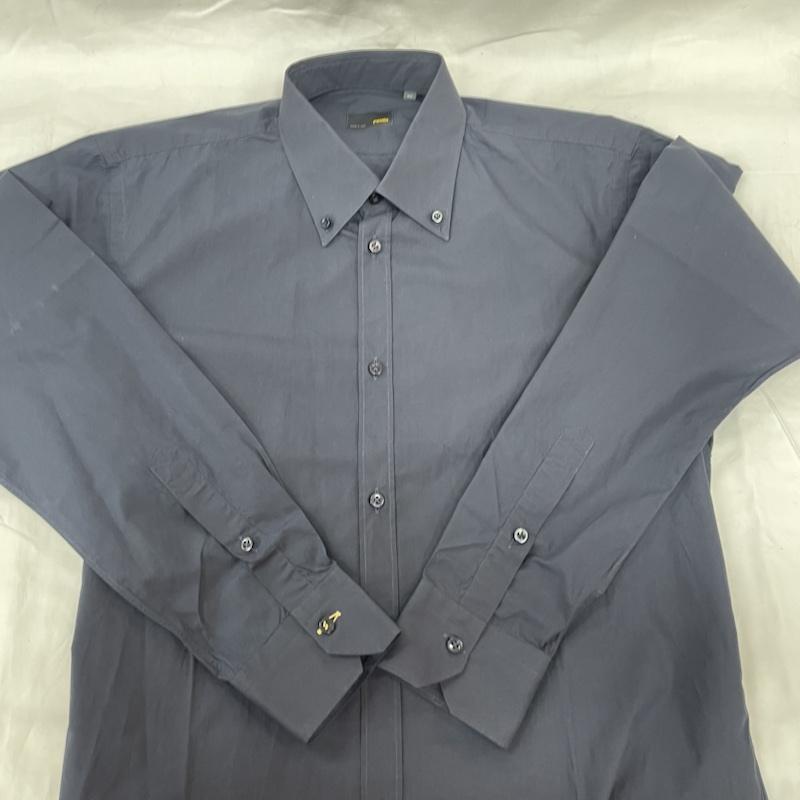 フェンディ FENDI シャツ、ブラウス 長袖 FS0354 HMH PR12-11-4588 ボタンダウン L/S SHIRTS ロングスリーブ 40 紺 / ネイビー / navy メンズ USED 古着 中古 50121814