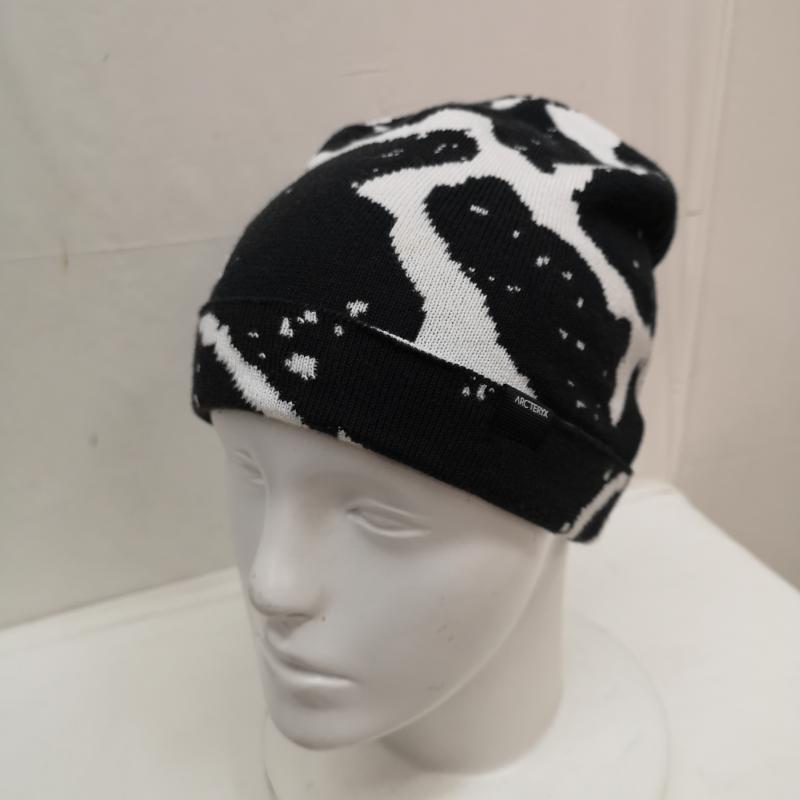 アークテリクス ARC TERYX 帽子 ニット帽 Lightweight Grotto Toque ニット キャップ - 白 / ホワイト / white X 黒 / ブラック / black メンズ USED 古着 中古 50122034