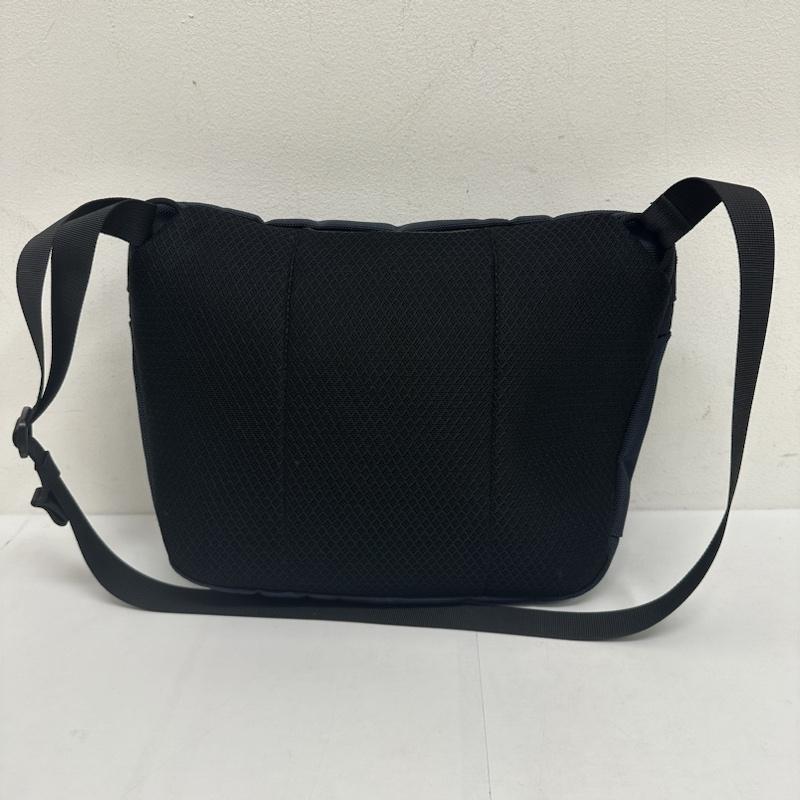 マッキントッシュ フィロソフィー MACKINTOSH PHILOSOPHY ショルダーバッグ ショルダーバッグ H1121-560-29 メッセンジャー 斜め掛け - 紺 / ネイビー / navy メンズ USED 古着 中古 50122353