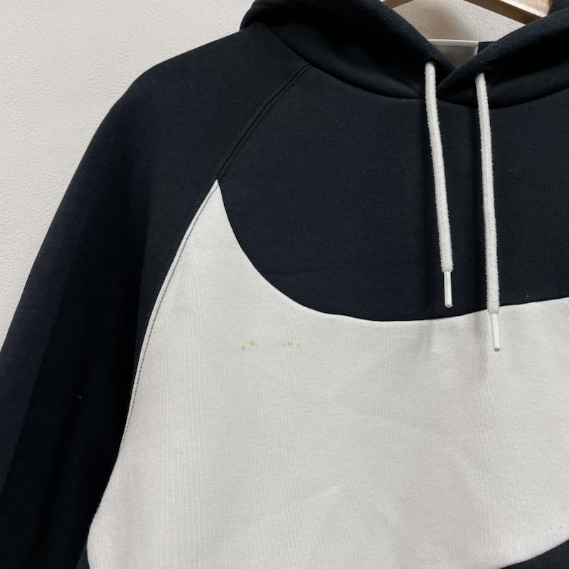ナイキ エヌエスダブリュー NIKE NSW パーカー 長袖 SWOOSH TECH FLEECE PULLOVER HOODIE プルオーバー フーディー DD8223-010 S ロゴ、文字 黒 / ブラック / black X 白 / ホワイト / white メンズ USED 古着 中古 50122396