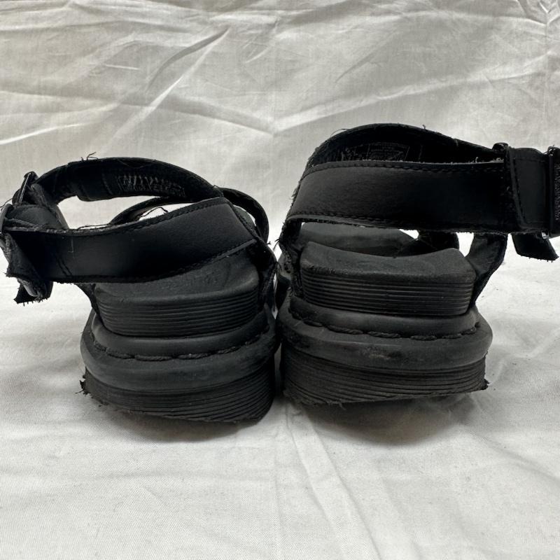 ドクターマーチン Dr.Martens サンダル サンダル AW006 VOSS ヴォス ストラップ UK：4 黒 / ブラック / black レディース USED 古着 中古 50122573