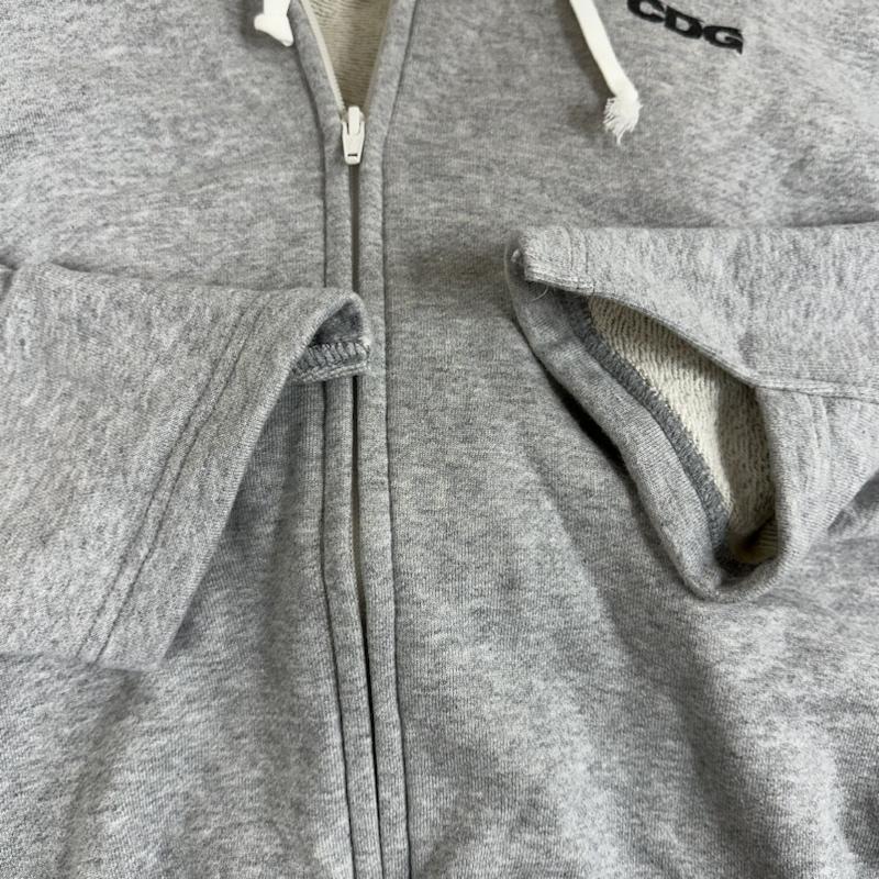 コムデギャルソン COMME des GARCONS パーカー 長袖 AD2020 CDG ロゴ プリント ジップ アップ パーカー SZ-T043 S 灰 / グレー / gray メンズ USED 古着 中古 50124008