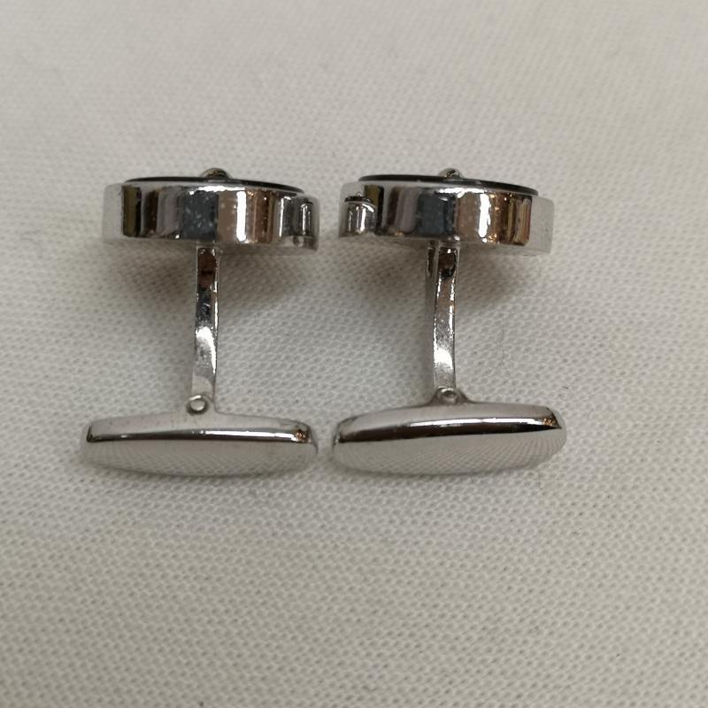 バーバリーブラックレーベル BURBERRY BLACK LABEL ファッション小物 ファッション小物 シェル ロゴ カフス - 銀 / シルバー / silver color メンズ USED 古着 中古 50124096