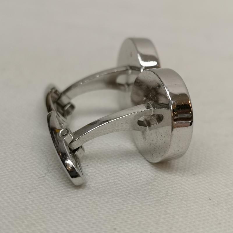 バーバリーブラックレーベル BURBERRY BLACK LABEL ファッション小物 ファッション小物 シェル ロゴ カフス - 銀 / シルバー / silver color メンズ USED 古着 中古 50124096