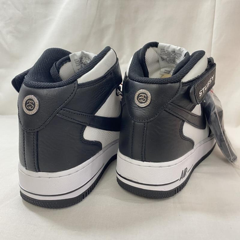 ステューシー STUSSY スニーカー スニーカー DJ7840-002Stussy × Nike Air Force 1 Mid Black and Light Bone US10/28cm US：10 ロゴ、文字 白 / ホワイト / white X 黒 / ブラック / black メンズ USED 古着 中古 50124263