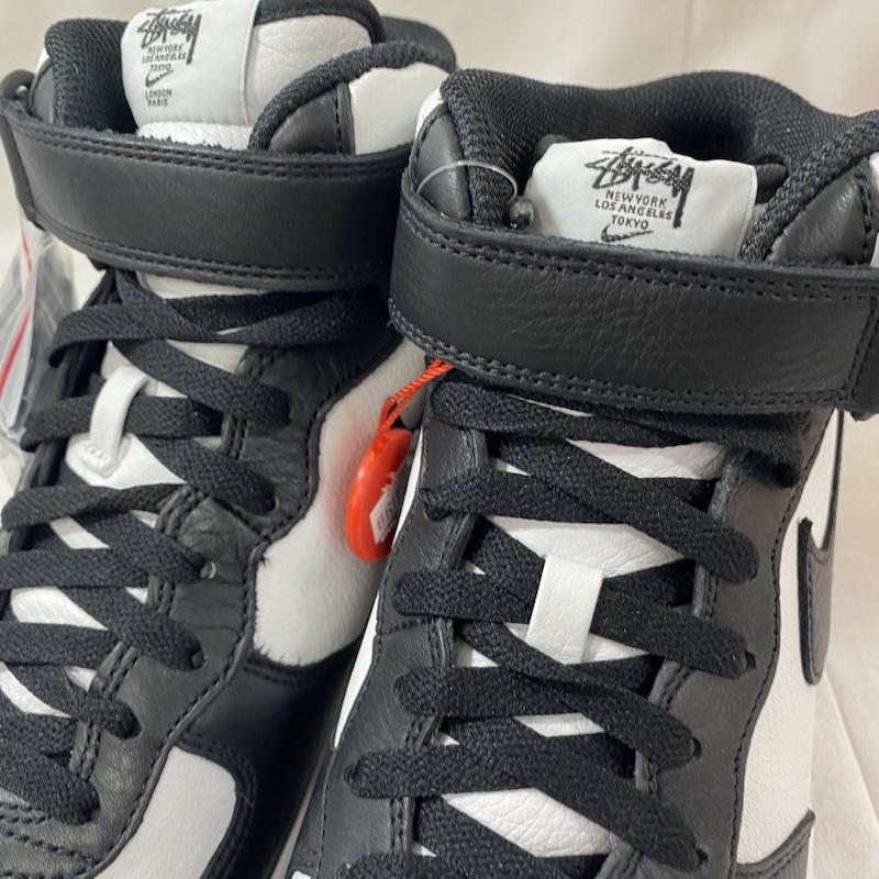 ステューシー STUSSY スニーカー スニーカー DJ7840-002Stussy × Nike Air Force 1 Mid Black and Light Bone US10/28cm US：10 ロゴ、文字 白 / ホワイト / white X 黒 / ブラック / black メンズ USED 古着 中古 50124263