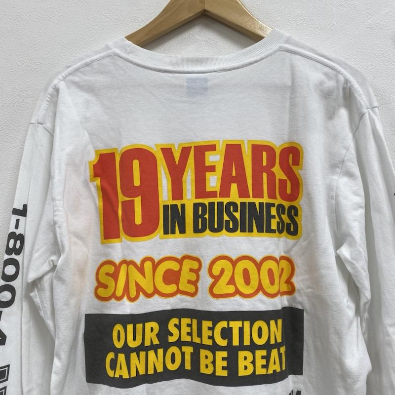アンディフィーテッド UNDEFEATED Tシャツ 長袖 クルーネック 袖ロゴ 両面プリント 207078001004 M ロゴ、文字 X プリント 白 / ホワイト / white メンズ USED 古着 中古 50125153