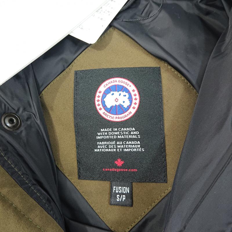 カナダグース CANADA GOOSE ジャケット、上着 ダウンジャケット CANADA GOOSE カナダグース CARSON PARKA FF カーソンパーカ 3805MA 01T-01769815 S 無地 X ロゴ、文字 カーキ / カーキ / khaki メンズ USED 古着 中古 50125199