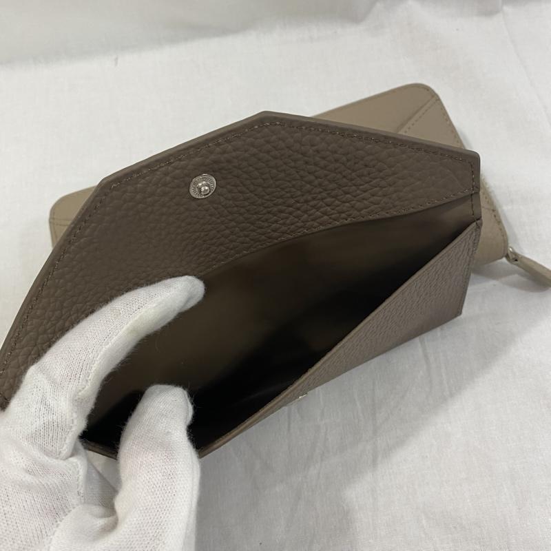 バルコス BARCOS 財布 長財布 ベロニカ シュリンクレザーバイカラーロングウォレット ベージュ 長財布 レザーウォレット ロゴ、文字 ベージュ / ベージュ / beige レディース USED 古着 中古 50125235