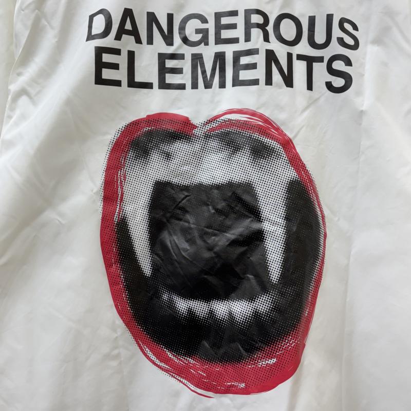 アンダーカバー UNDERCOVER ジャケット、上着 ジャンパー、ブルゾン UCP9205 17SS DANGEROUS ELEMENTS ロゴ プリント ナイロン コーチ M 白 / ホワイト / white メンズ USED 古着 中古 50125831