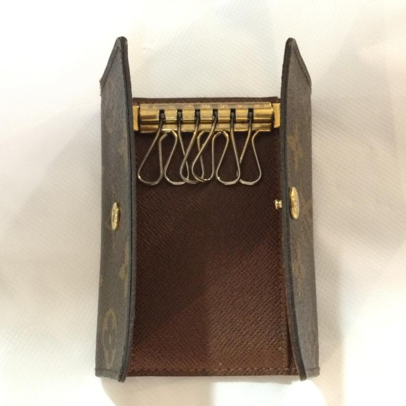 ルイヴィトン LOUIS VUITTON キーケース キーケース モノグラム 6連 キーケース イニシャル入り - 茶 / ブラウン / brown メンズ USED 古着 中古 50125891