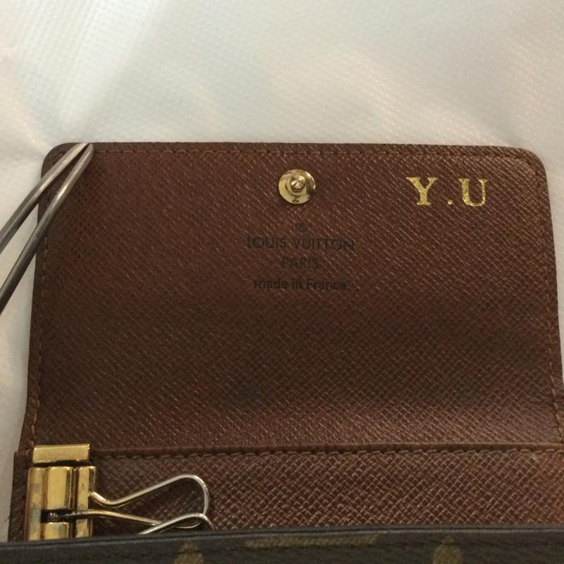 ルイヴィトン LOUIS VUITTON キーケース キーケース モノグラム 6連 キーケース イニシャル入り - 茶 / ブラウン / brown メンズ USED 古着 中古 50125891