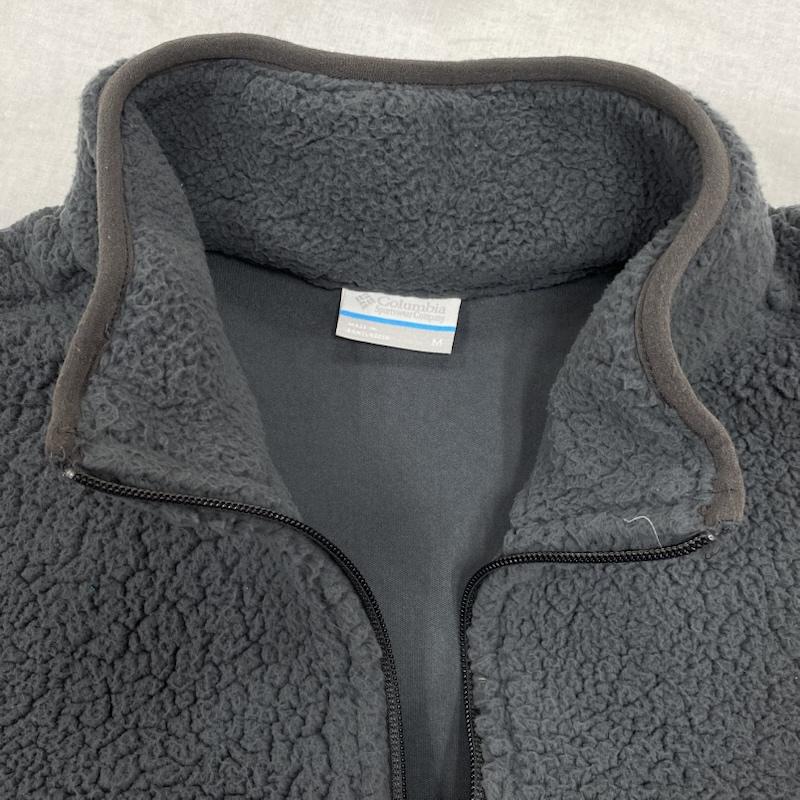 コロンビア Columbia ジャケット、上着 ジャンパー、ブルゾン Mountainside Heavyweight Sherpa Fleece Jacket フルジップ ヘビーウェイト シェルパ フリース AM0790 M ロゴ、文字 灰 / グレー / gray X 白 / ホワイト / white メンズ USED 古着 中古 50126400
