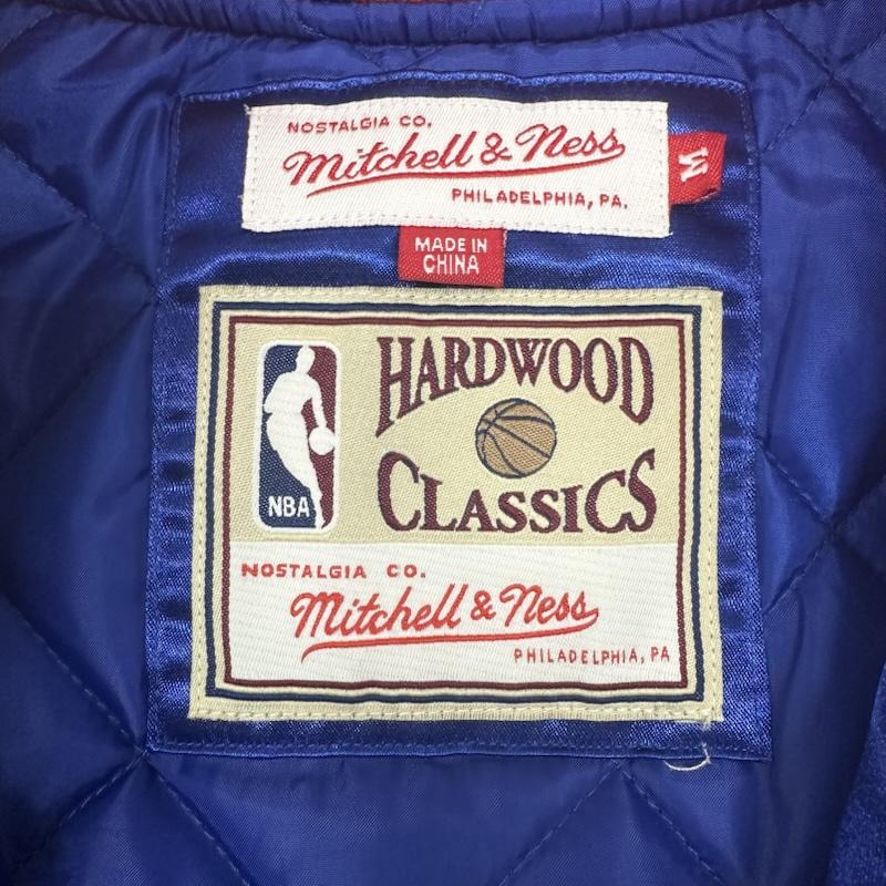 ミッチェルアンドネス Mitchell&Ness ジャケット、上着 ジャンパー、ブルゾン New York Knicks ニックス サテン スタジャン Satin Jacket M 青 / ブルー / blue X 橙 / オレンジ / orange X 白 / ホワイト / white メンズ USED 古着 中古 50126544