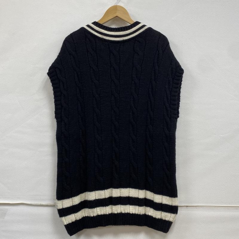 オールダービーニットウェア Oldderby Knitwear ベスト ベスト Vネック ケーブル ニット セーター イギリス製 M 黒 / ブラック / black X 白 / ホワイト / white レディース USED 古着 中古 50126664