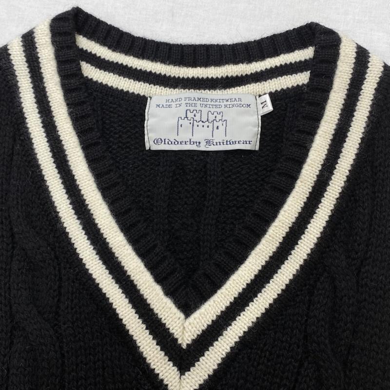 オールダービーニットウェア Oldderby Knitwear ベスト ベスト Vネック ケーブル ニット セーター イギリス製 M 黒 / ブラック / black X 白 / ホワイト / white レディース USED 古着 中古 50126664
