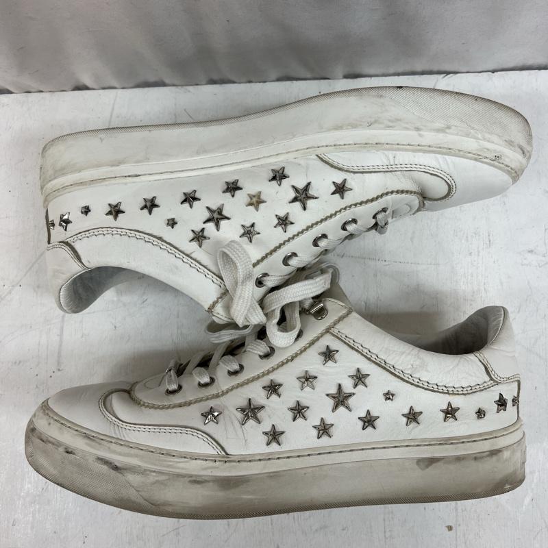 ジミーチュウ JIMMY CHOO スニーカー スニーカー スタースタッズ レザースニーカー Size 42 - 白 / ホワイト / white メンズ USED 古着 中古 50126726